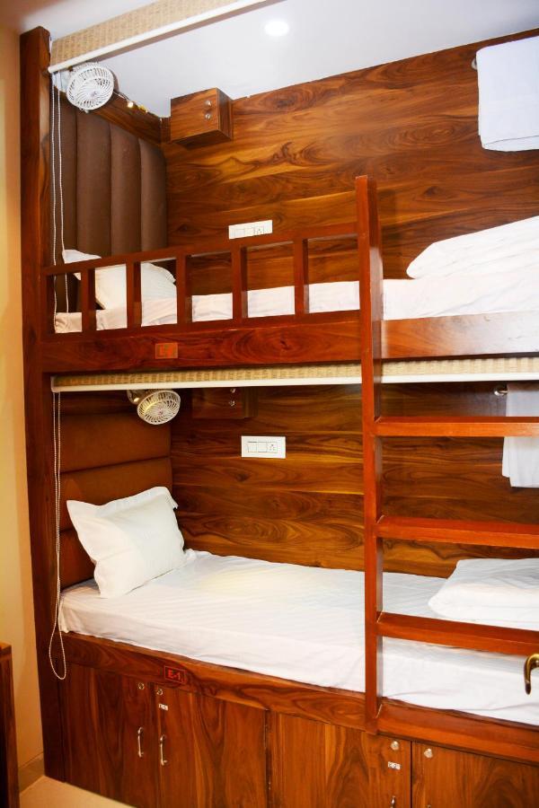 Hotel Nest N Rest - Mumbai Kültér fotó